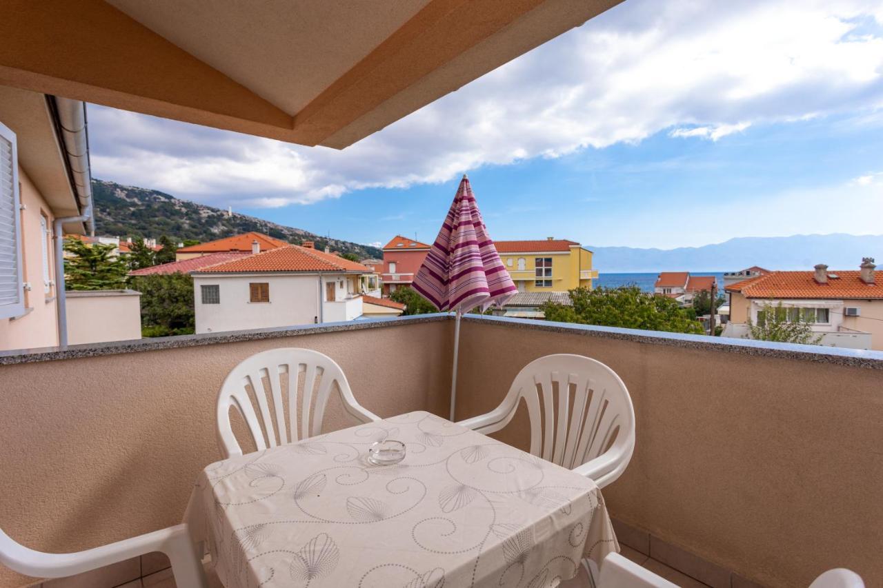 Apartments Crnekovic IV Baška Exterior foto